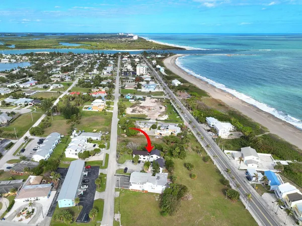 $1,850 | 652 Hernando Street, Unit B, Fort Pierce, FL 34949