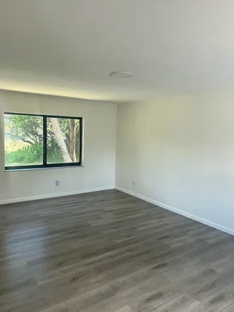 $1,850 | 652 Hernando Street, Unit B, Fort Pierce, FL 34949
