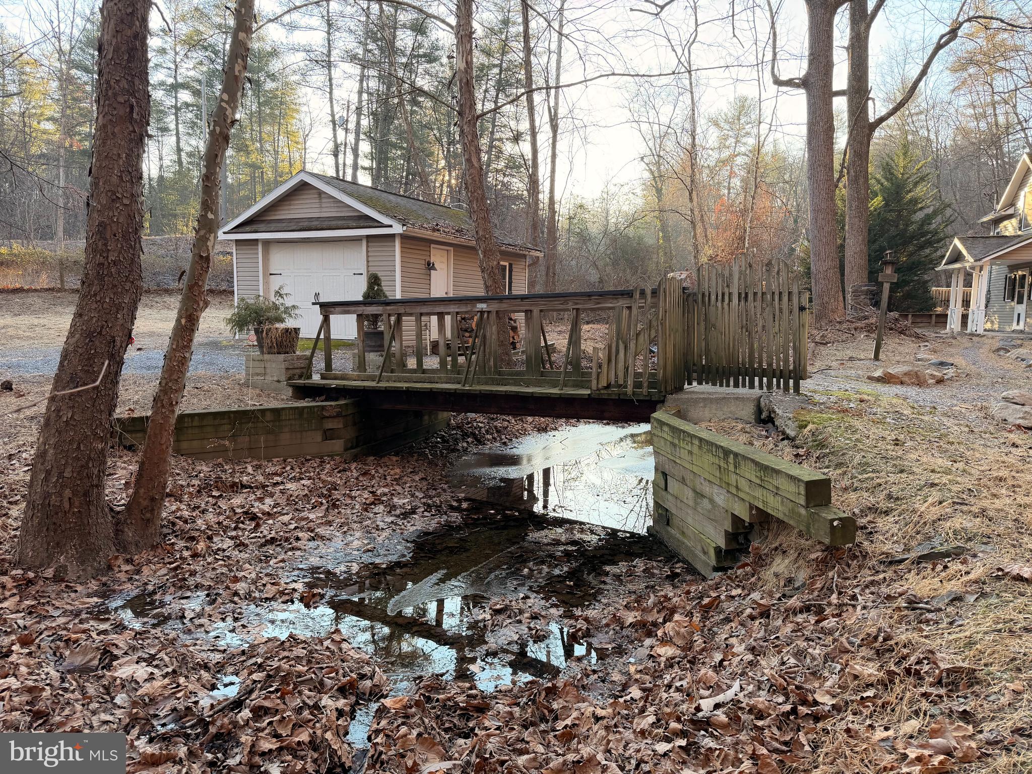 3729 Buck Hill Road Gerrardstown, WV 25420 - Photo 4 of 34