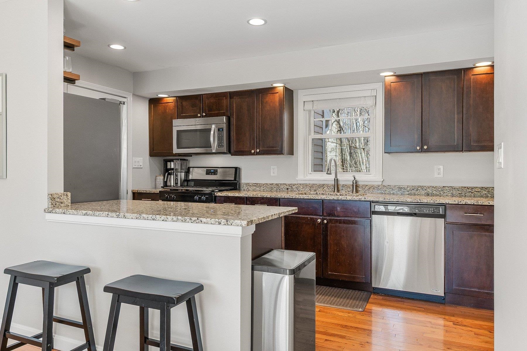 26 Pheasant Run Lane Stratham, NH 03885 - Photo 12 of 37