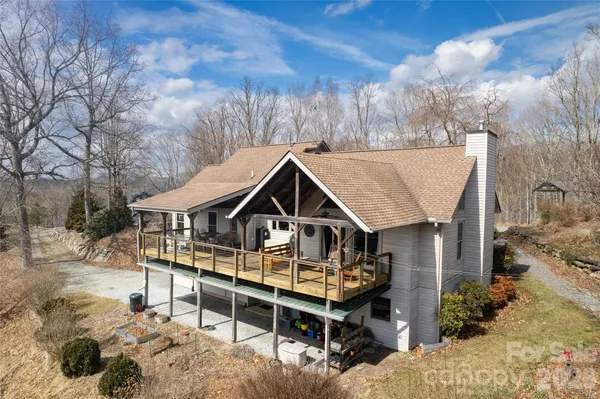 $627,000 | 149 Windy Hl Circle, Tuckasegee, NC 28783