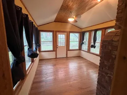 $380,000 | 5607 West 98th Terrace, Overland Park, KS 66207