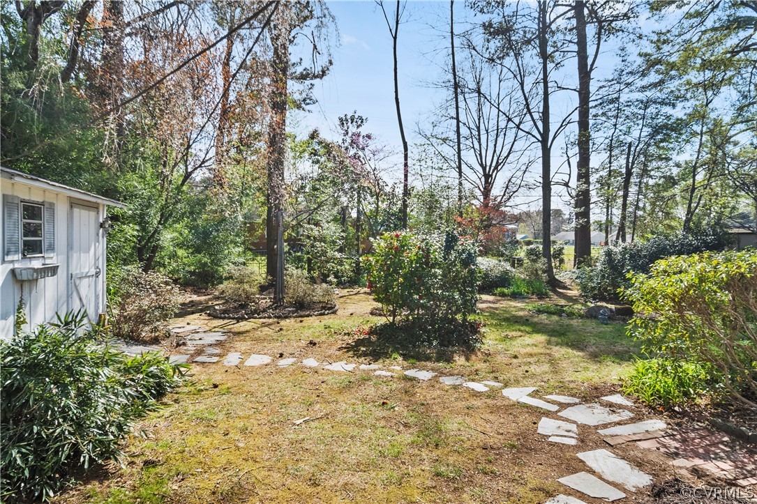 8531 Holly Hill Road Henrico, VA 23229 - Photo 33 of 40 Gallery Image 33