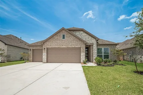 $418,105 | 1051 Comal Trail, Dayton, TX 77535