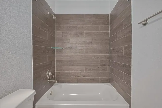 $418,105 | 1051 Comal Trail, Dayton, TX 77535