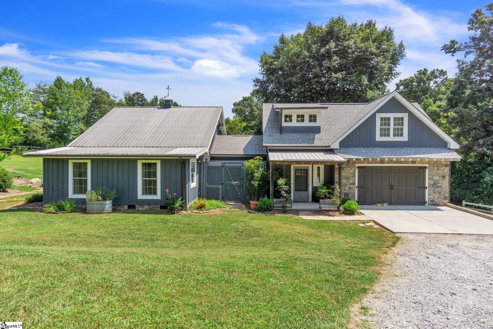 695 Hogback Mountain Road Landrum, SC 29356 - Photo 1 of 31