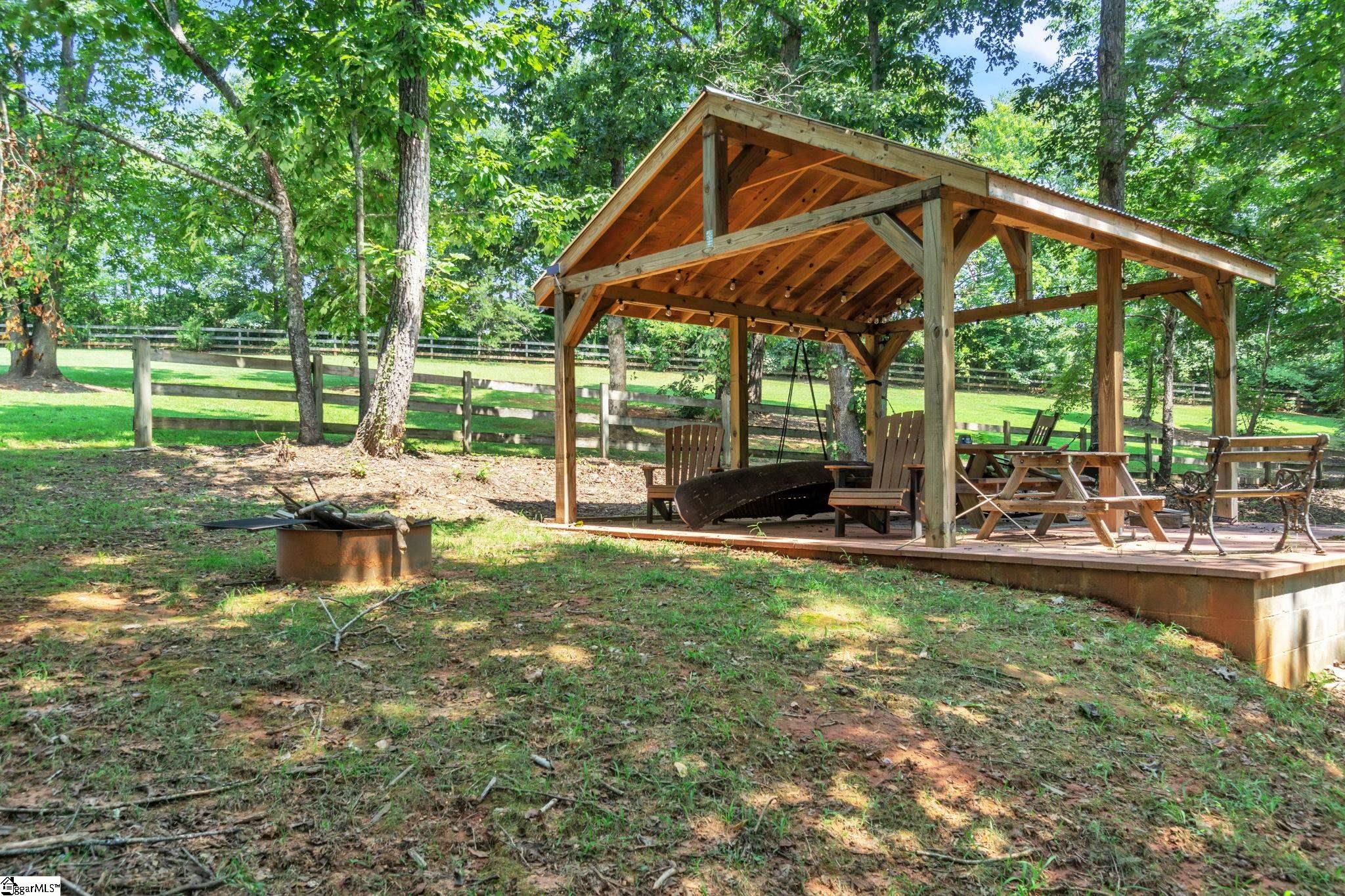 695 Hogback Mountain Road Landrum, SC 29356 - Photo 23 of 31
