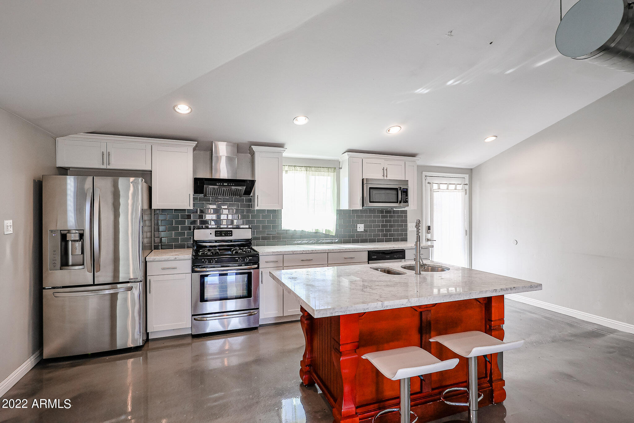 1034 East Elm Street Phoenix, AZ 85014 - Photo 7 of 30 Kitchen