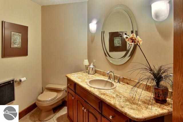 4584 North Omena Point Road Omena, MI 49674 - Photo 23 of 30 1783941-22.JPG