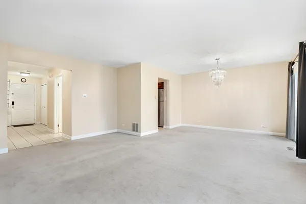 a view of empty room with window