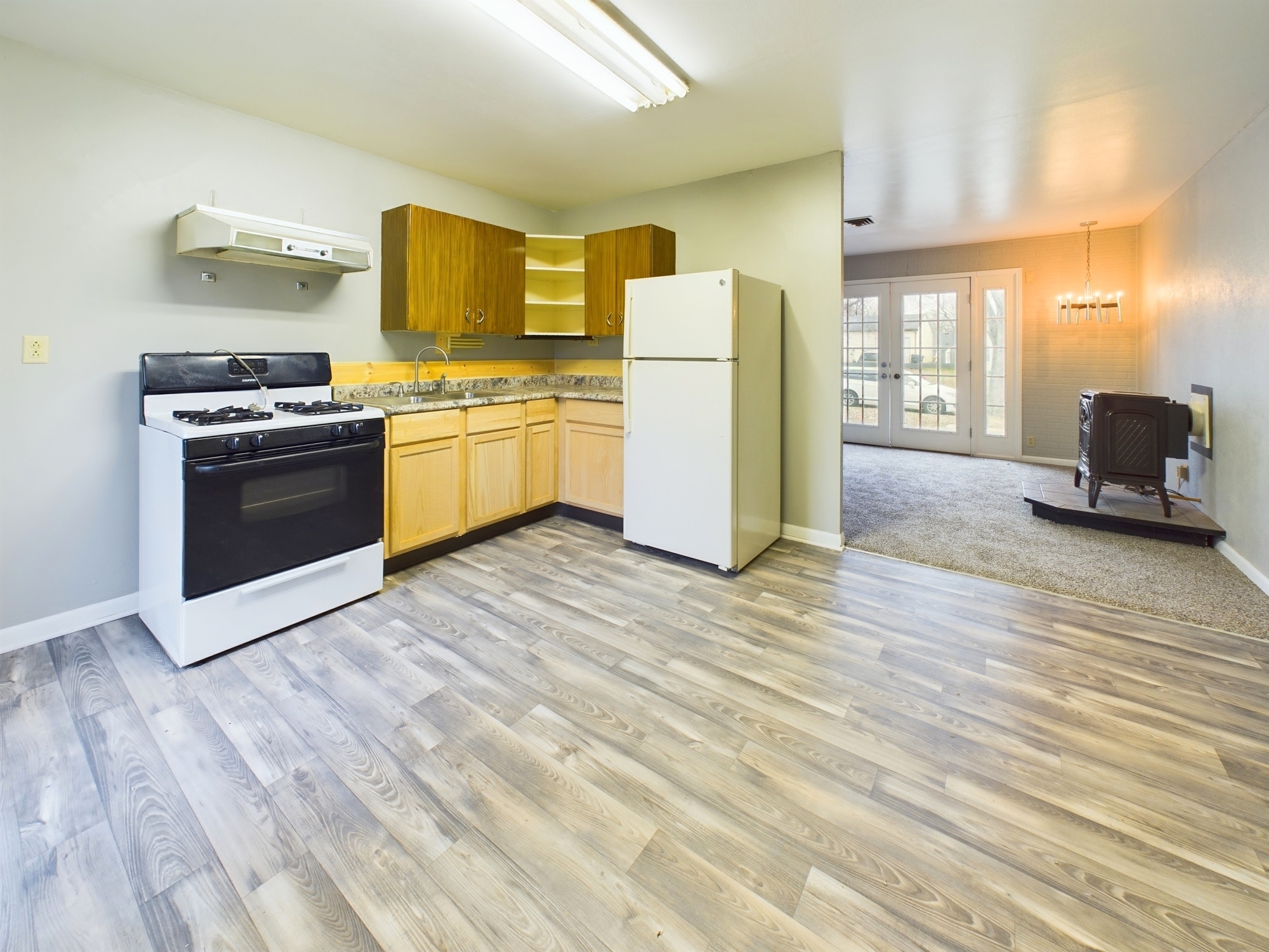 314 Eastman Road Chesterfield, IN 46017 - Photo 5 of 19