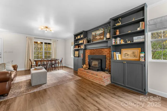 $545,000 | 219 Five Star Drive, Glenville, NC 28736