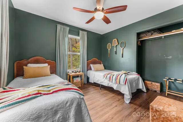 $545,000 | 219 Five Star Drive, Glenville, NC 28736