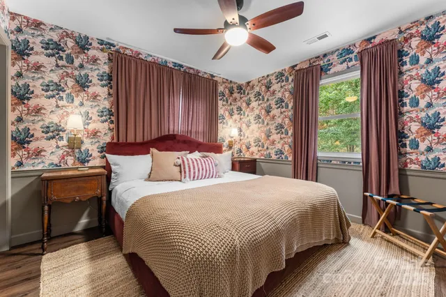 $545,000 | 219 Five Star Drive, Glenville, NC 28736