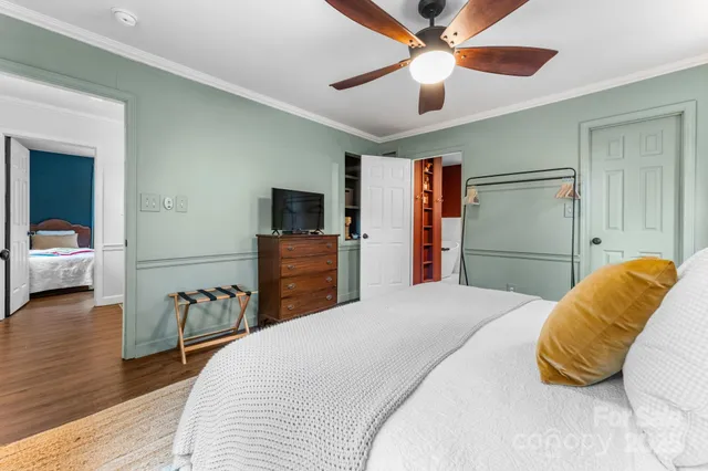 $545,000 | 219 Five Star Drive, Glenville, NC 28736