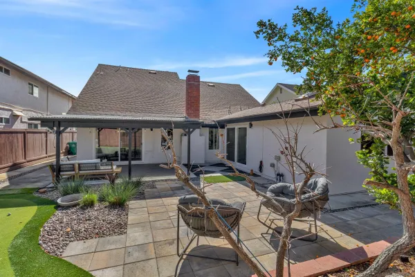 $1,579,000 | 13070 Roundup Avenue, San Diego, CA 92129