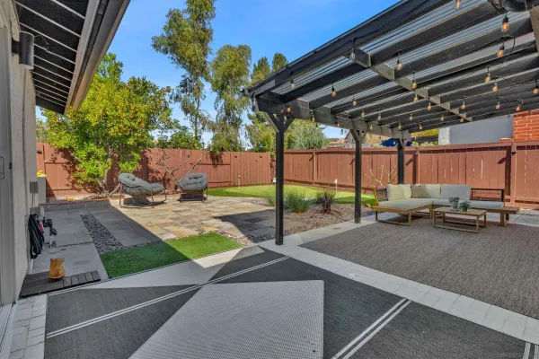 $1,579,000 | 13070 Roundup Avenue, San Diego, CA 92129