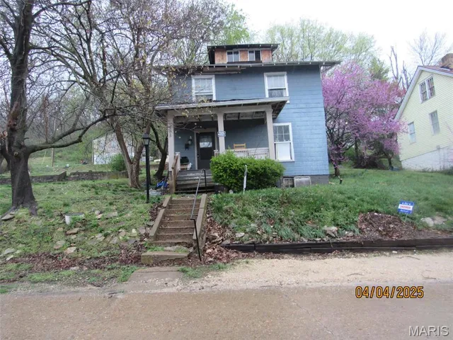 $27,500 | 905 Tennessee Street, Louisiana, MO 63353