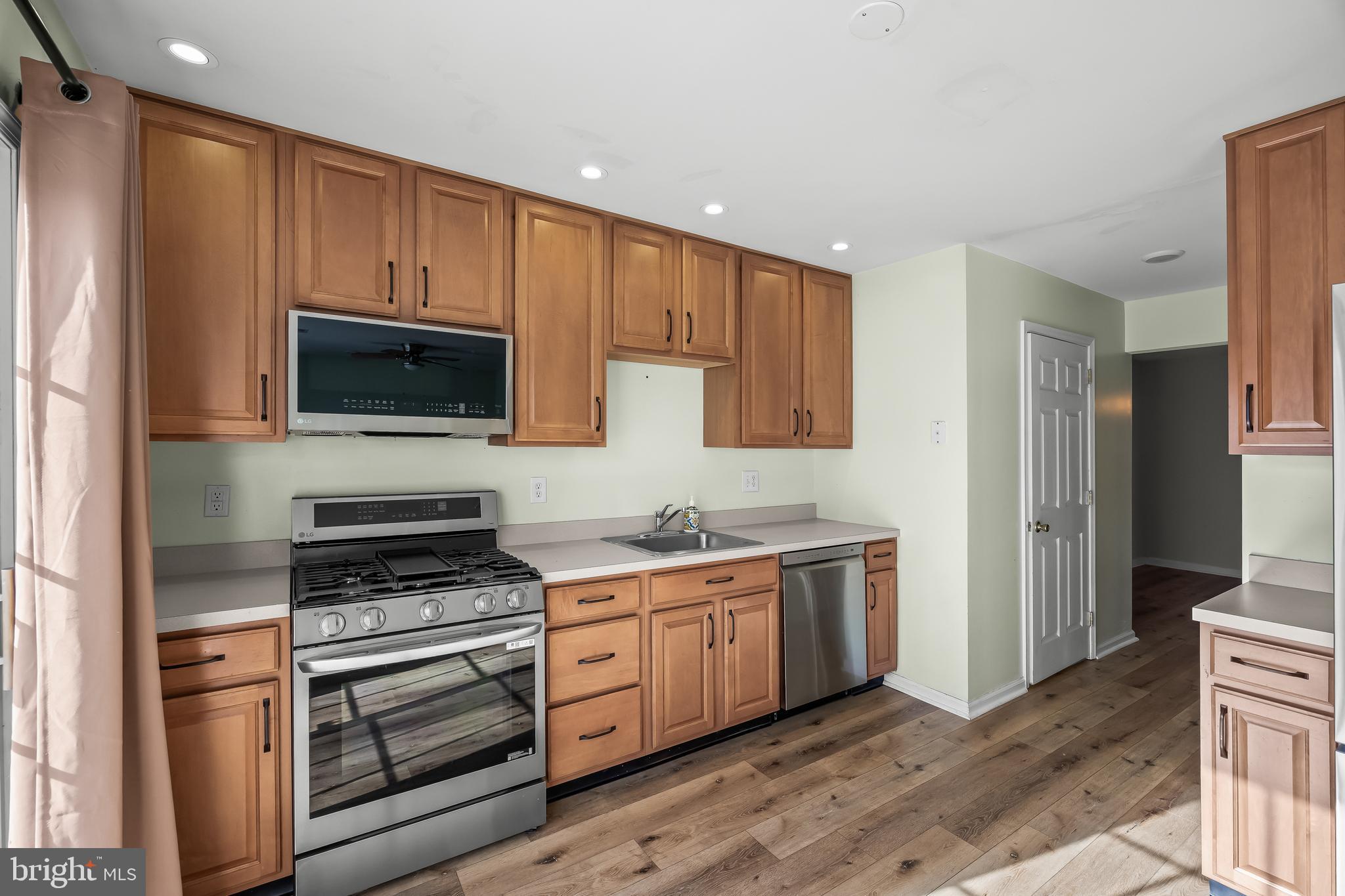 3808 Buxmont Road Marlton, NJ 08053 - Photo 13 of 30