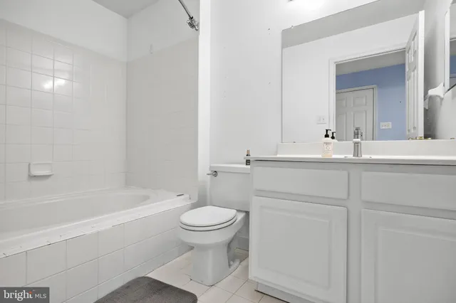 $2,950 | 3808 Buxmont Road, Marlton, NJ 08053