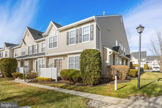 $2,950 | 3808 Buxmont Road, Marlton, NJ 08053