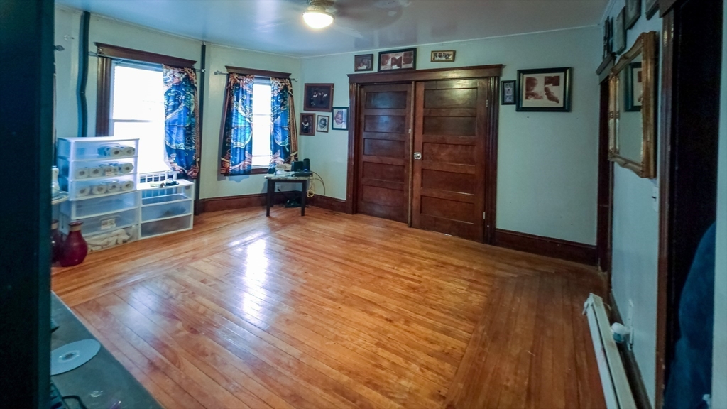 56 Olga Avenue Worcester, MA 01605 - Photo 4 of 24