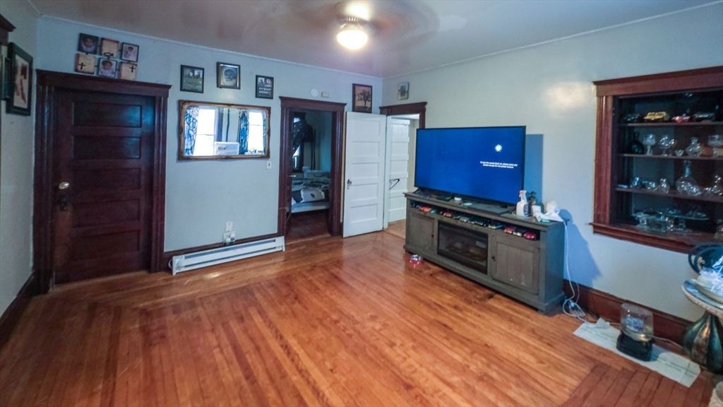 56 Olga Avenue Worcester, MA 01605 - Photo 5 of 24