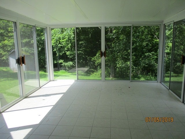 3166 8th Street Road Huntington, WV 25701 - Photo 2 of 25 Gallery Image 2
