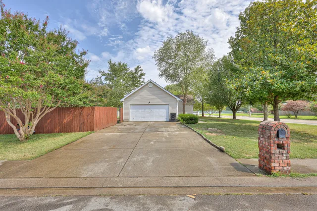 $2,075 | 1634 Cason Trail, Murfreesboro, TN 37128