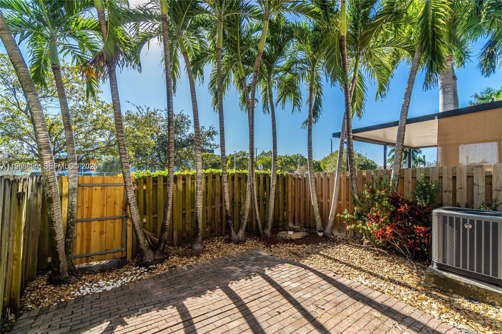 14968 Southwest 23rd Way, Unit 14968 Miami, FL 33194 - Photo 25 of 25