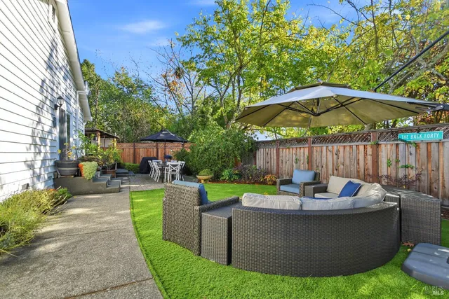 $1,299,950 | 1210 Rincon Meadows Court, Santa Rosa, CA 95409