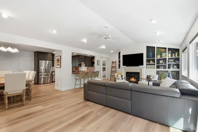 $1,299,950 | 1210 Rincon Meadows Court, Santa Rosa, CA 95409