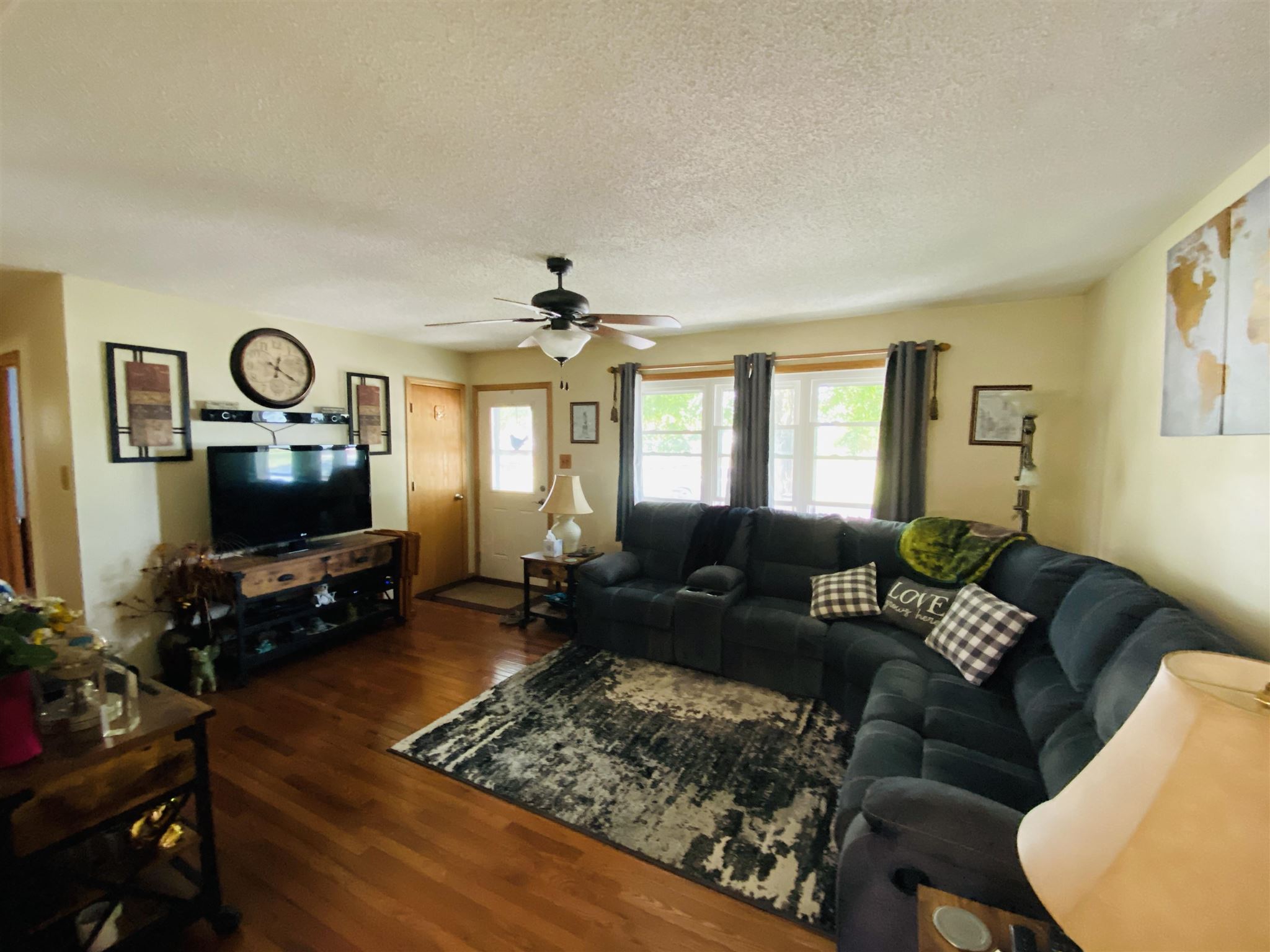 564 Walnut Street Bushnell, IL 61422 - Photo 6 of 32 Gallery Image 6