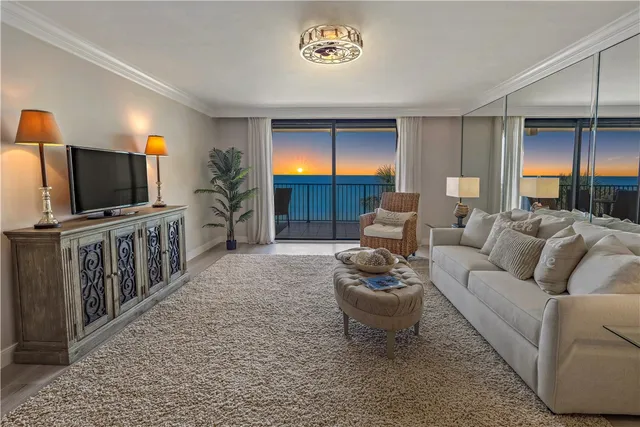 $995,000 | 4800 Florida A1A, Unit 315, Vero Beach, FL 32963