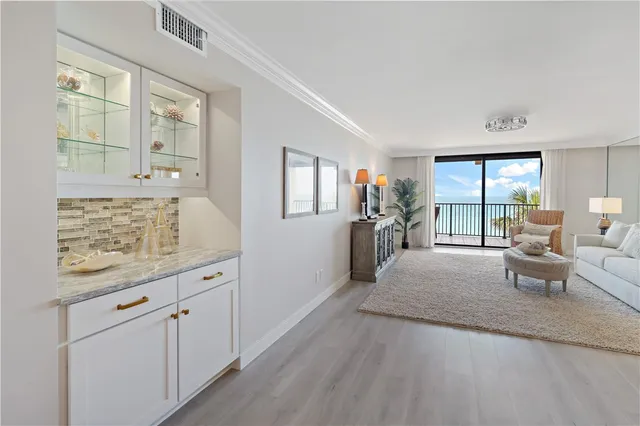 $995,000 | 4800 Florida A1A, Unit 315, Vero Beach, FL 32963