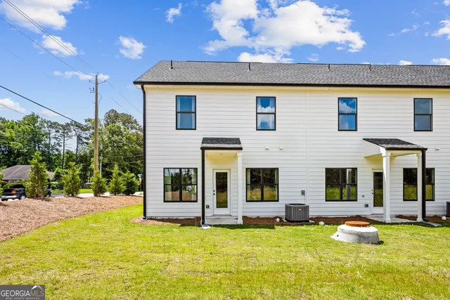 $2,200 | 205 Starr Circle, Stockbridge, GA 30281