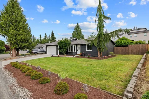 $687,000 | 5006 122nd Street Southeast, Everett, WA 98208