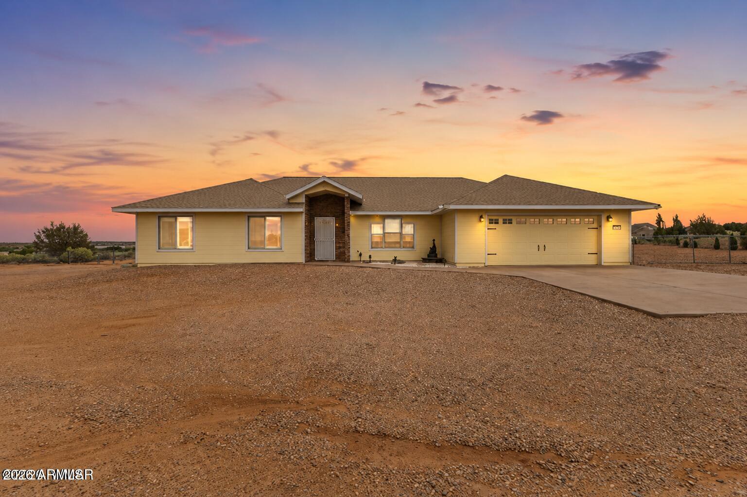 2787 South Bourdon Ranch Road Taylor, AZ 85939 - Photo 1 of 44 1