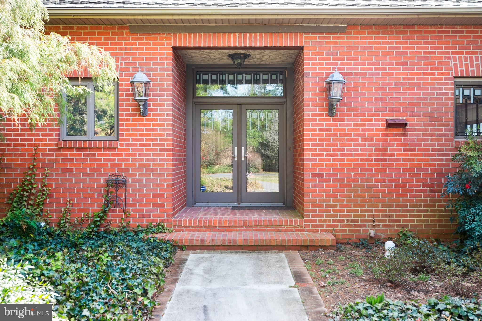8013 Quaker Neck Road Chestertown, MD 21620 - Photo 69 of 74 Front door
