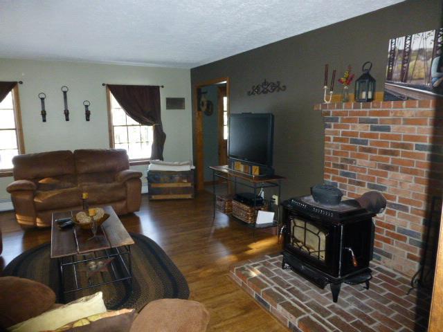 115 Indian Hill Road Machias, ME 04654 - Photo 8 of 19 Living room