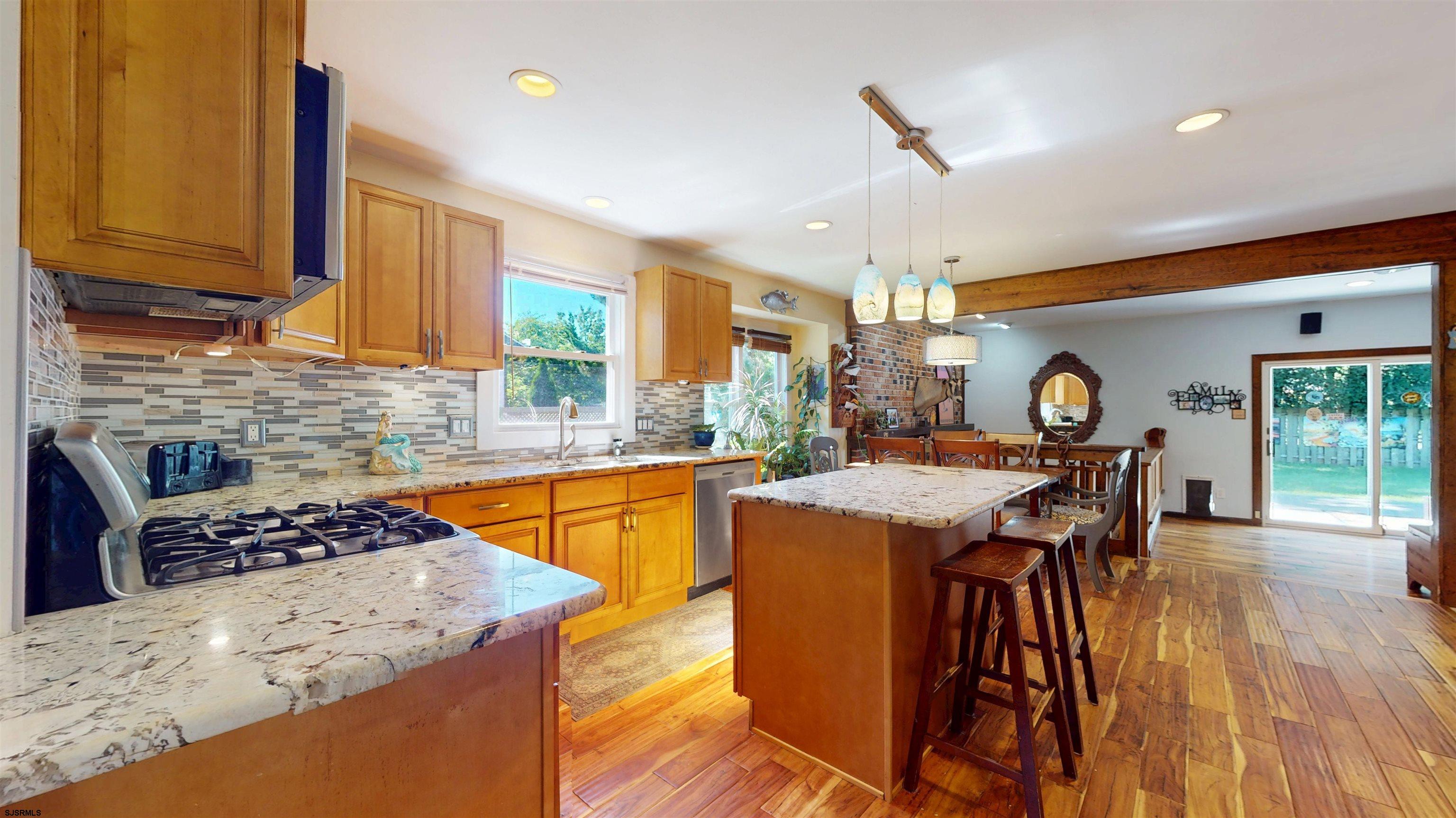 7 Woodstock Linwood, NJ 08221 - Photo 6 of 59