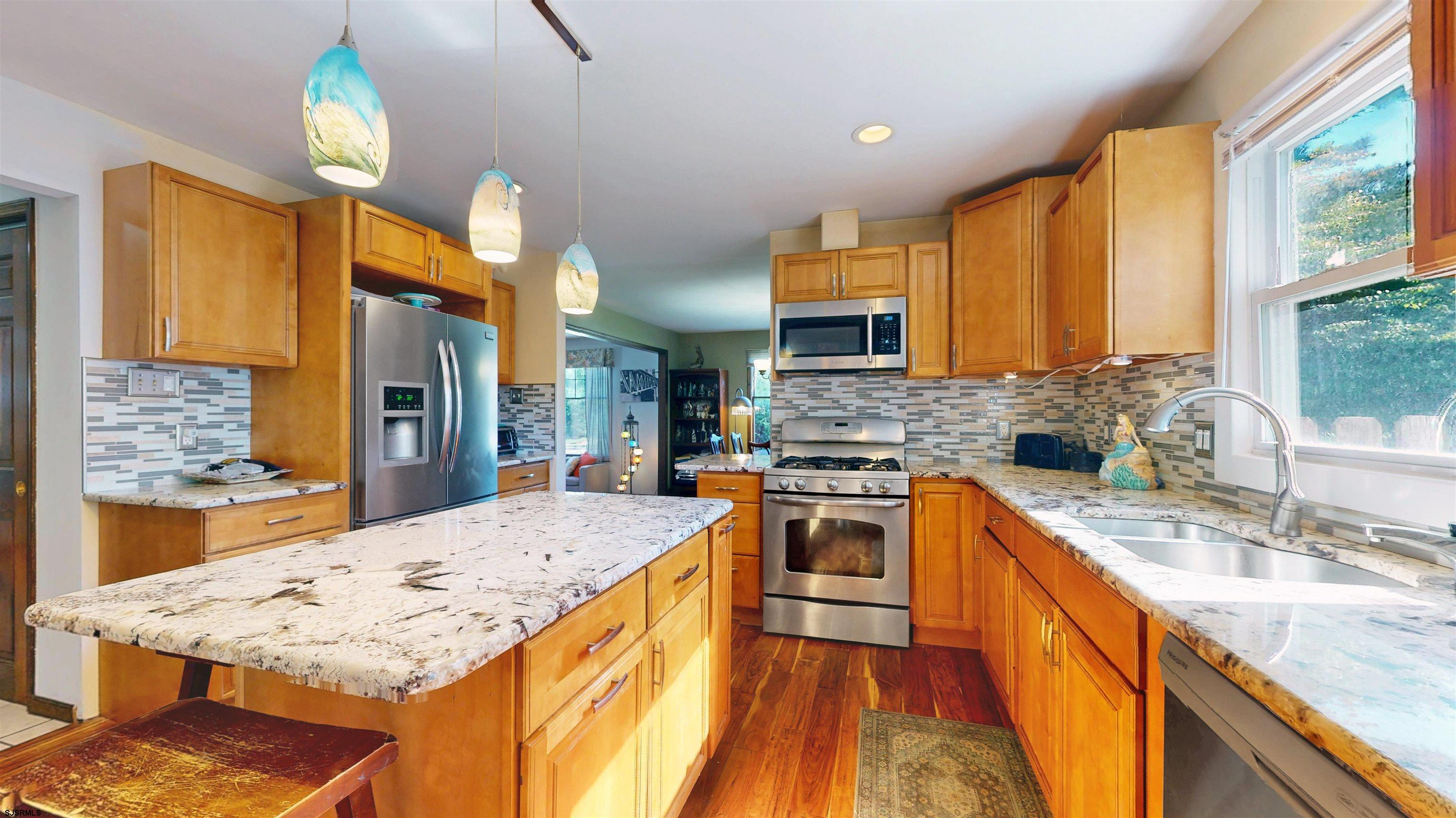 7 Woodstock Linwood, NJ 08221 - Photo 7 of 59