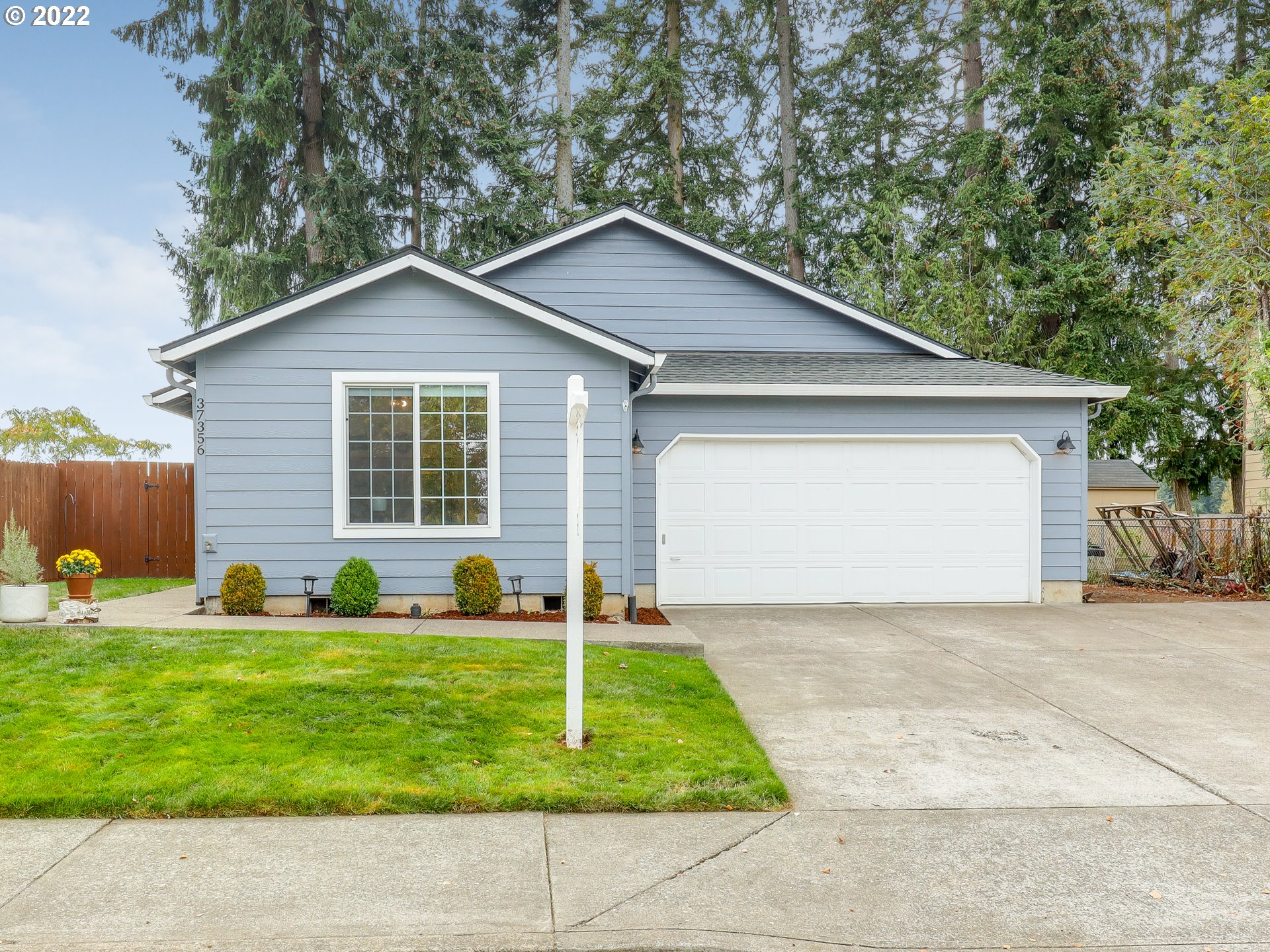 37356 Rachael Drive Sandy, OR 97055 - Photo 2 of 32