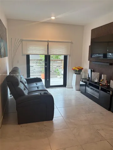 $2,800 | 13360 Southwest 250th Street, Homestead, FL 33032