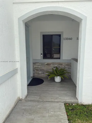 $2,800 | 13360 Southwest 250th Street, Homestead, FL 33032