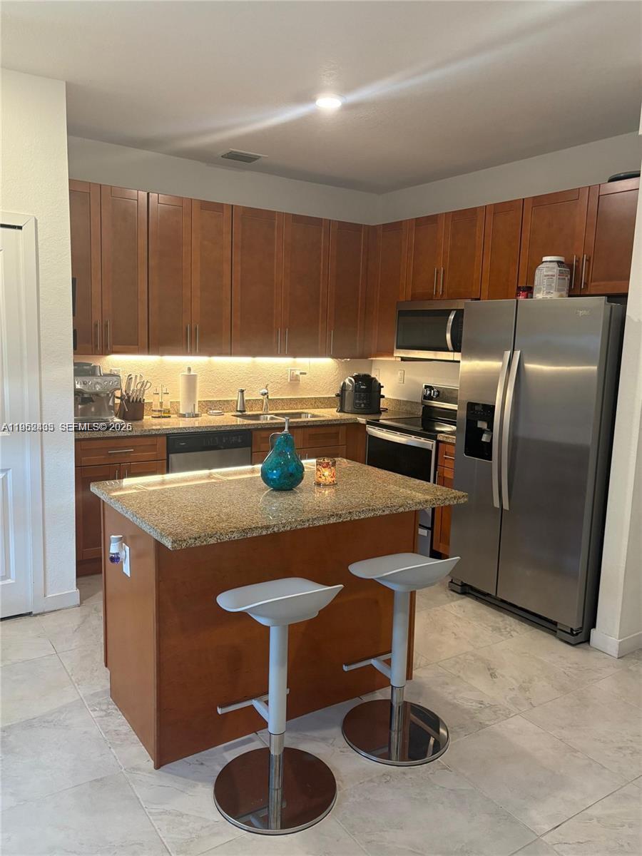 13360 Southwest 250th Street Homestead, FL 33032 - Photo 5 of 34