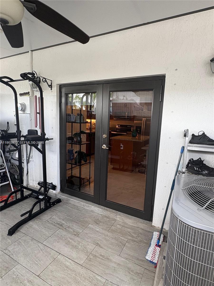 13360 Southwest 250th Street Homestead, FL 33032 - Photo 8 of 34