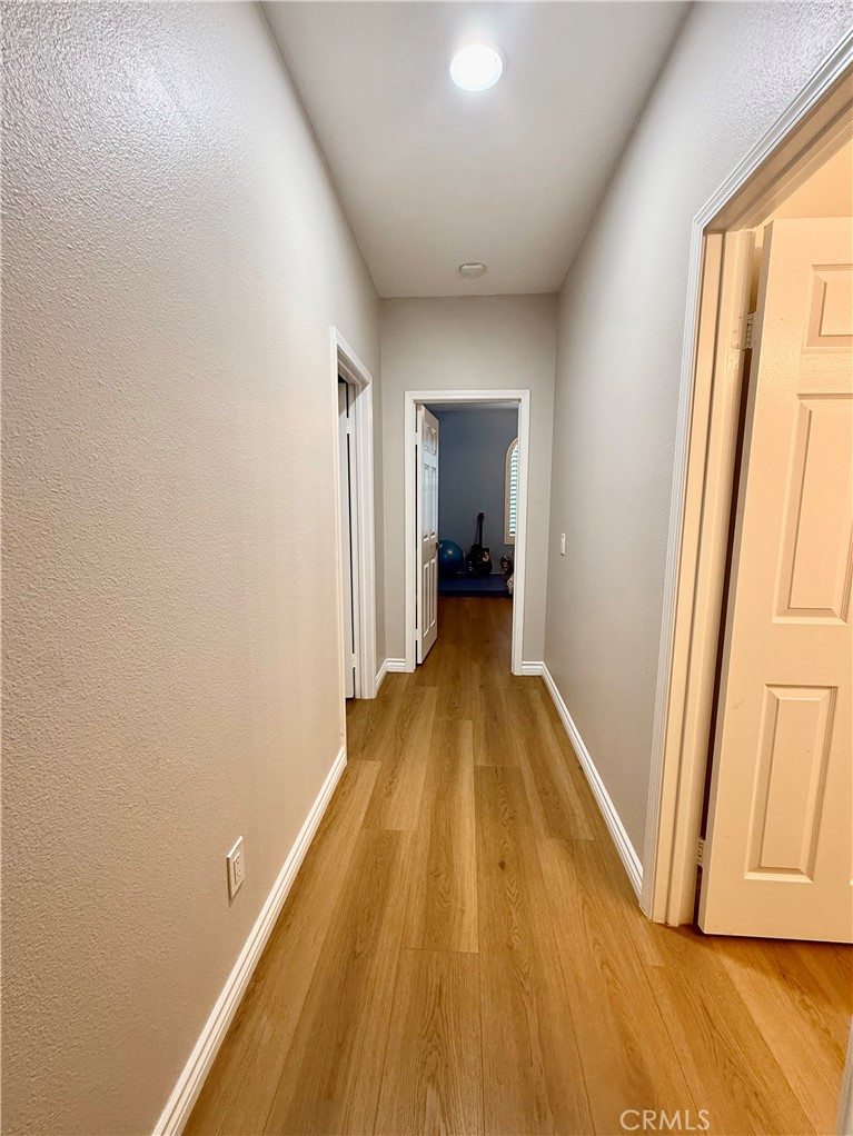 29223 Bernardo Way Valencia, CA 91354 - Photo 31 of 42