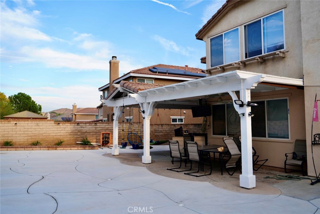 29223 Bernardo Way Valencia, CA 91354 - Photo 35 of 42 Back Patio