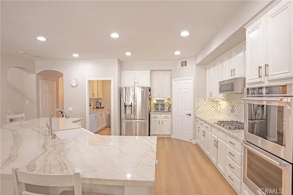 $1,149,000 | 29223 Bernardo Way, Valencia, CA 91354